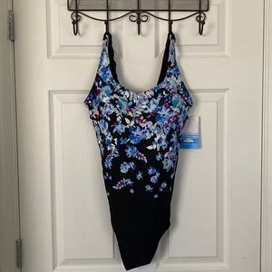 NWT Aquabelle Floral Print One Piece Bathing Suit Plus Size 22